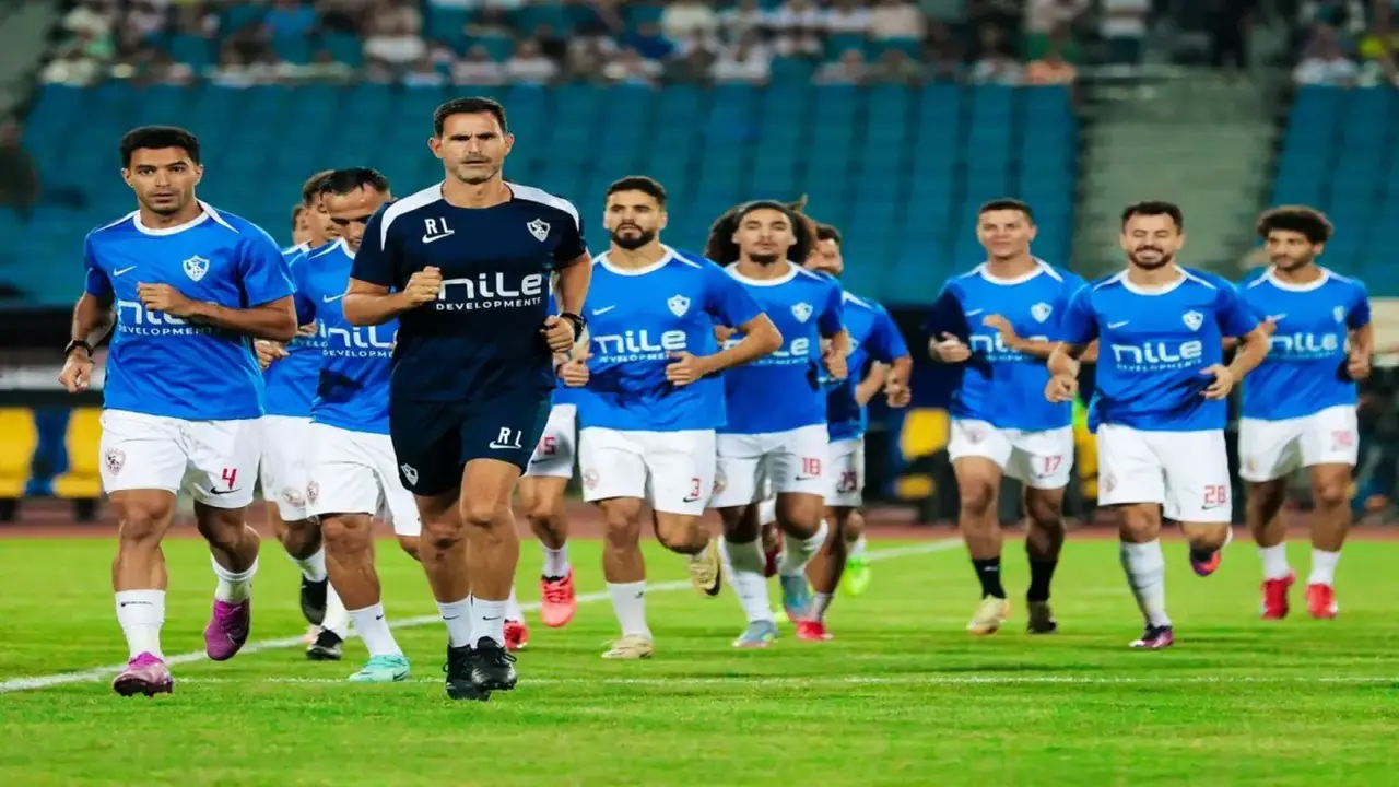 موعد مباراة الزمالك والمصري الجمعة وتفاصيل صراع الصدارة في الدوري المصري